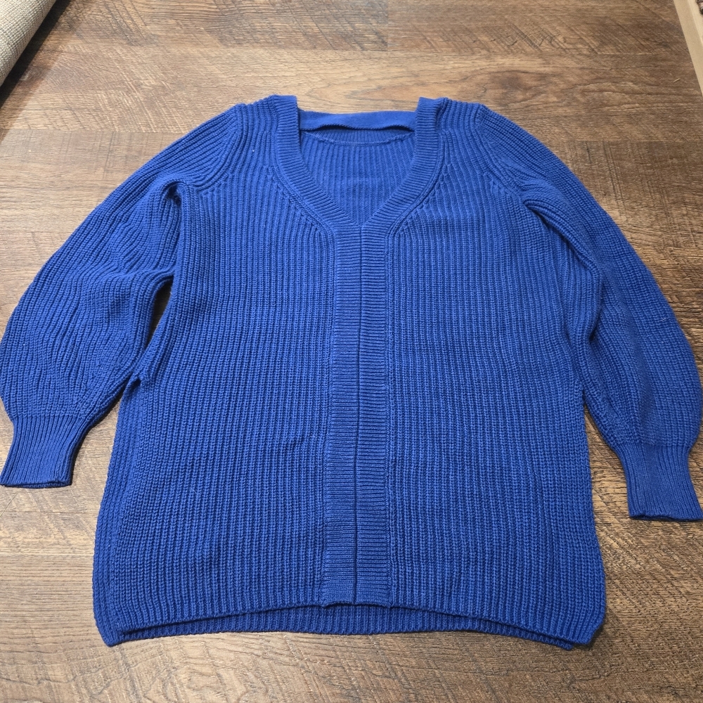 Loft Cobalt Blue Sweater Oversized Crew Neck Side Slits Back V Casual Preppy S - Picture 2 of 9